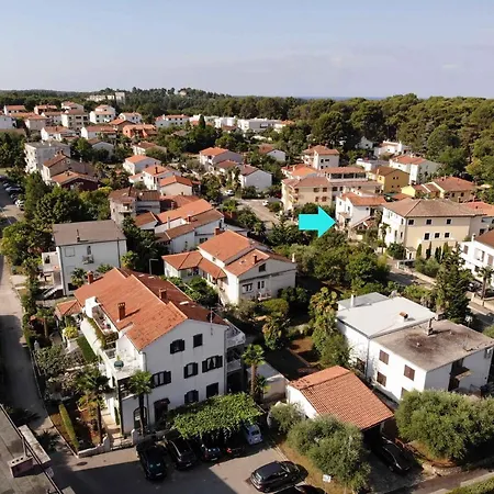 Lägenhet In Porec/istrien 31238 Poreč